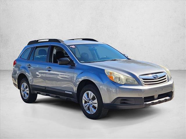 Used 2011 Subaru Outback 2.5i image 3