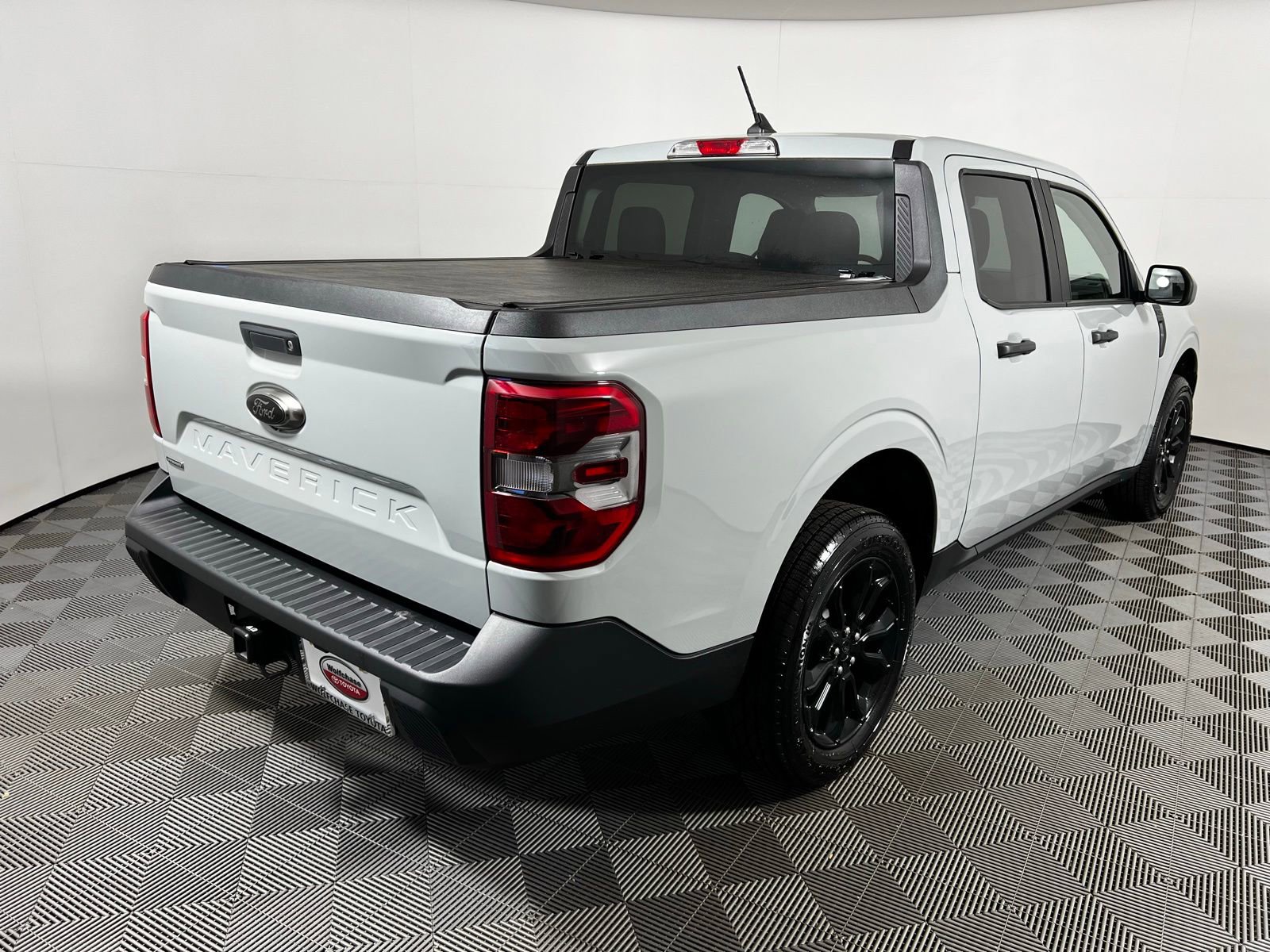 Used 2023 Ford Maverick XLT w/ XLT Luxury Package FWD image 5