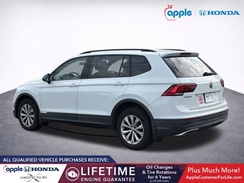 Used 2018 Volkswagen Tiguan S w/ 3rd Row Seat Package AWD/4WD image 4