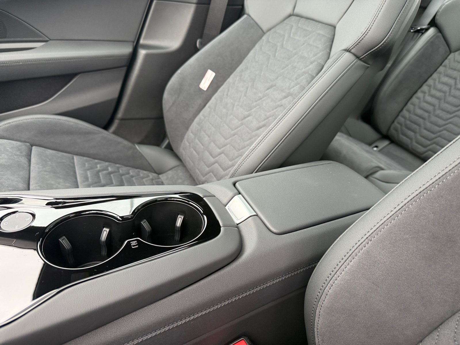 New 2026 Audi S e-tron GT Premium Plus AWD/4WD image 14