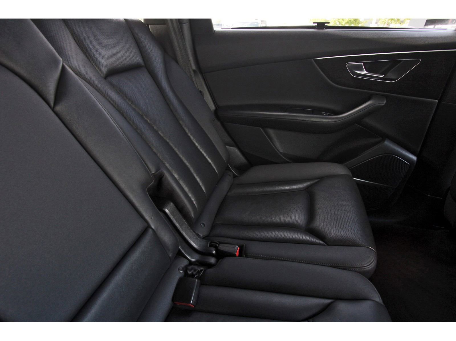 Used 2021 Audi Q7 3.0T Premium Plus w/ Executive Package image 15