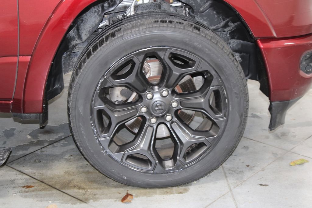 Used 2021 RAM 1500 Limited w/ Night Edition image 13