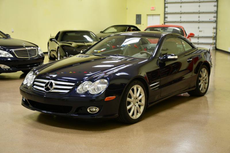 Used 2008 Mercedes-Benz SL 550 w/ P1 Pkg image 12