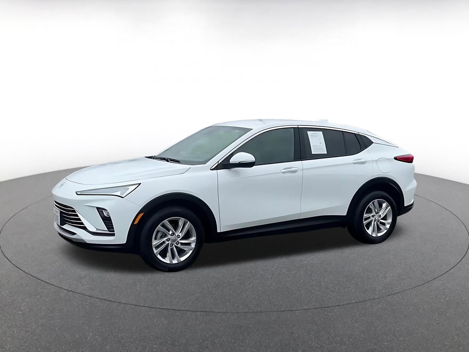 Used 2025 Buick Envista Preferred image 8