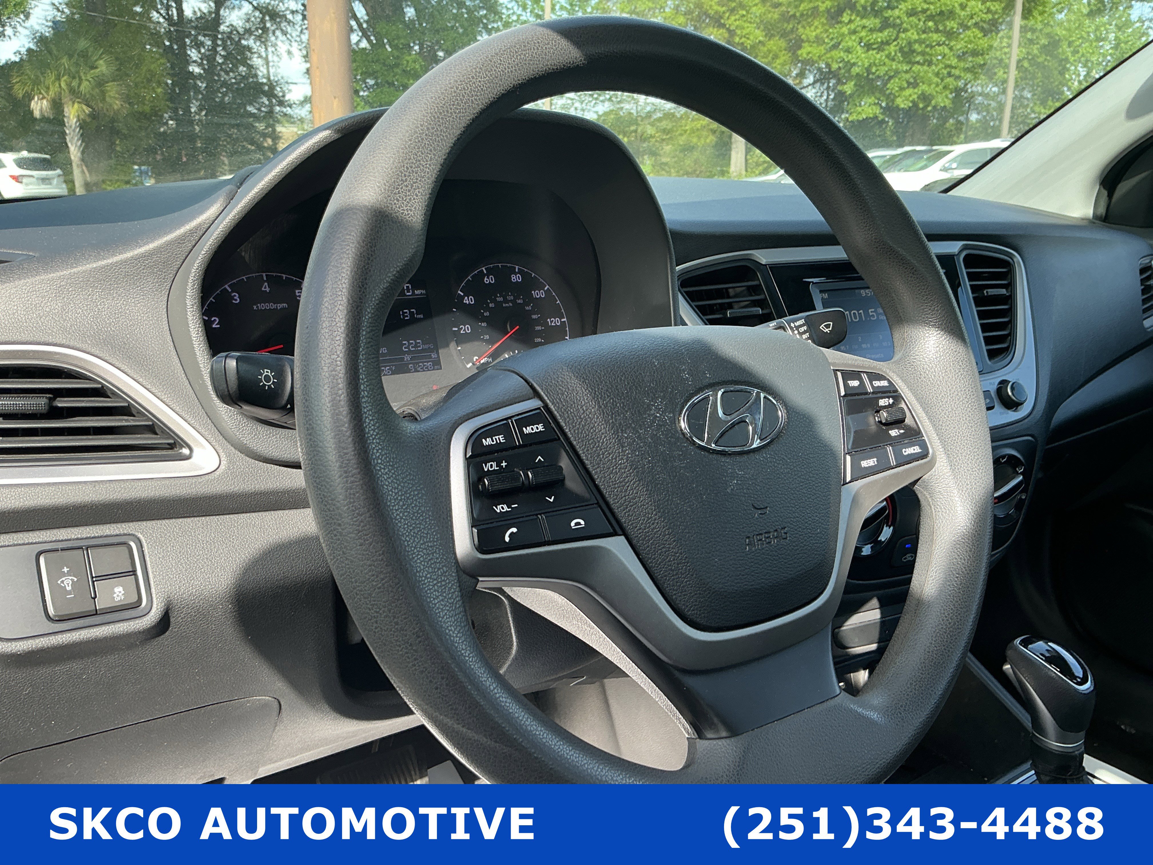 Used 2021 Hyundai Accent SE image 19