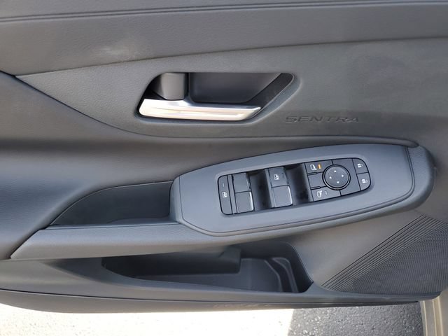 New 2026 Nissan Sentra SV w/ SV Convenience Package FWD image 19