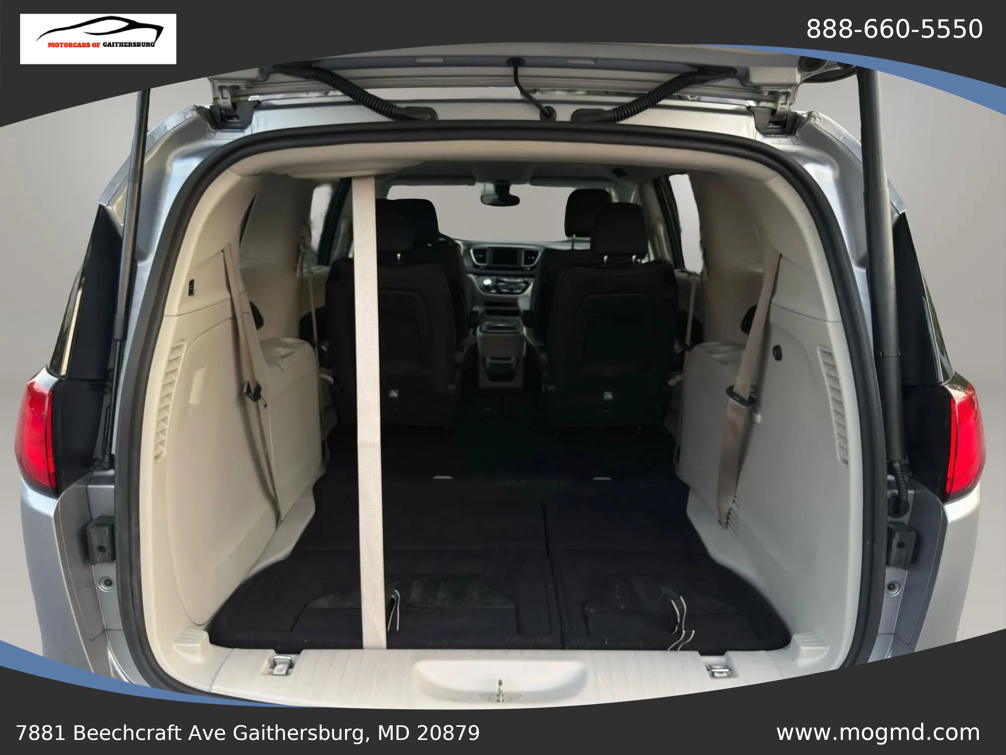 Used 2020 Chrysler Pacifica Touring-L image 22