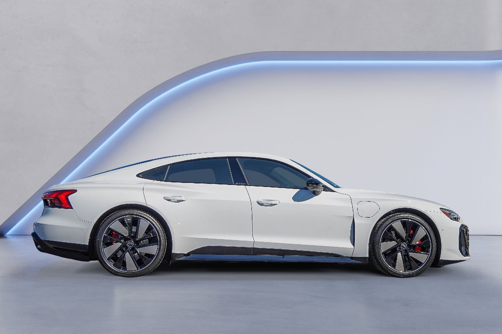 New 2026 Audi S e-tron GT Prestige image 3