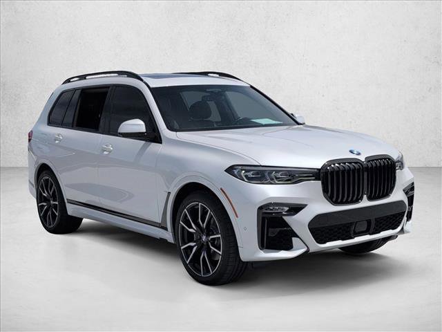 Used 2021 BMW X7 xDrive40i w/ M Sport Package image 3