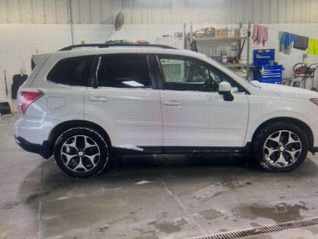 Used 2016 Subaru Forester 2.0XT Premium w/ Popular Package #1 image 3