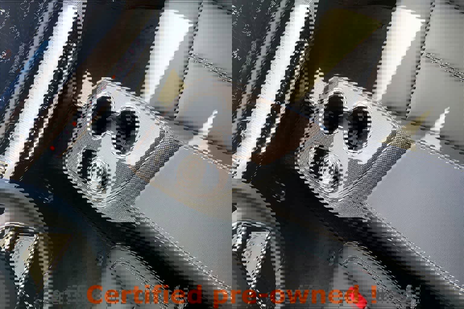 Certified 2025 Cadillac Optiq Sport 1 w/ LPO, ONYX Package image 17