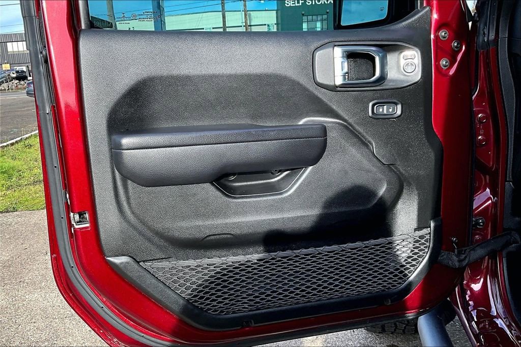 Used 2021 Jeep Wrangler Unlimited Rubicon image 23