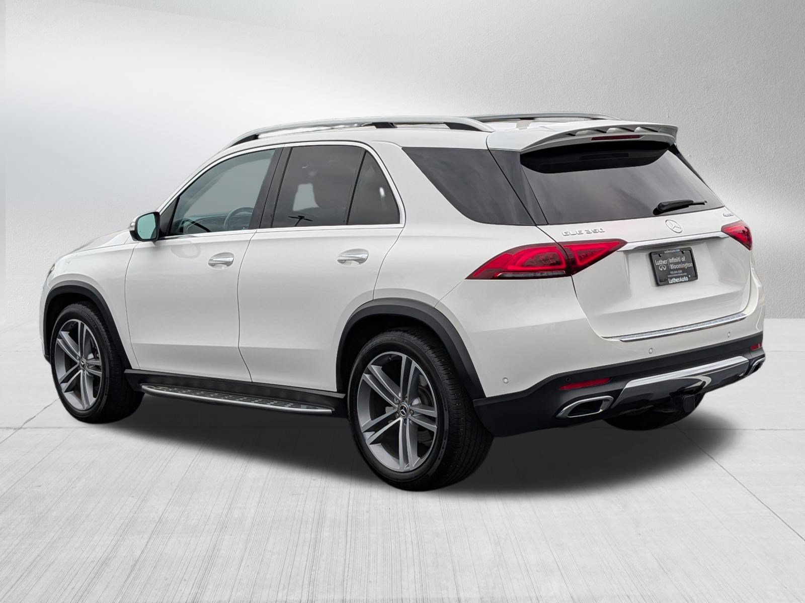Used 2022 Mercedes-Benz GLE 350 4MATIC image 5