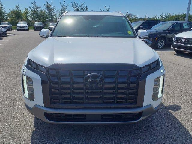 Certified 2025 Hyundai Palisade SEL FWD image 3