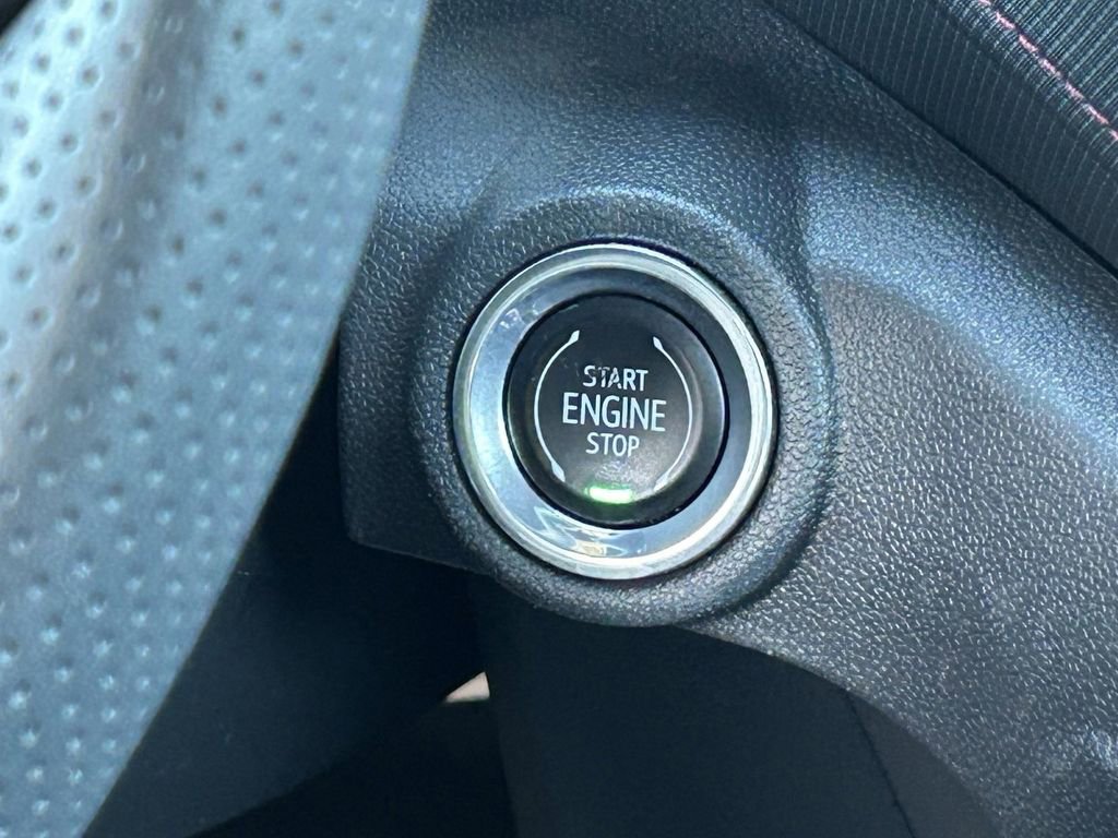 Used 2023 Chevrolet TrailBlazer RS w/ Convenience Package image 18