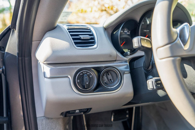 Used 2014 Porsche Cayman image 31