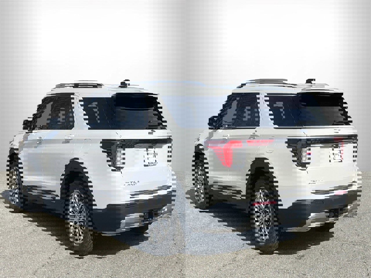 New 2026 Ford Explorer Platinum image 27
