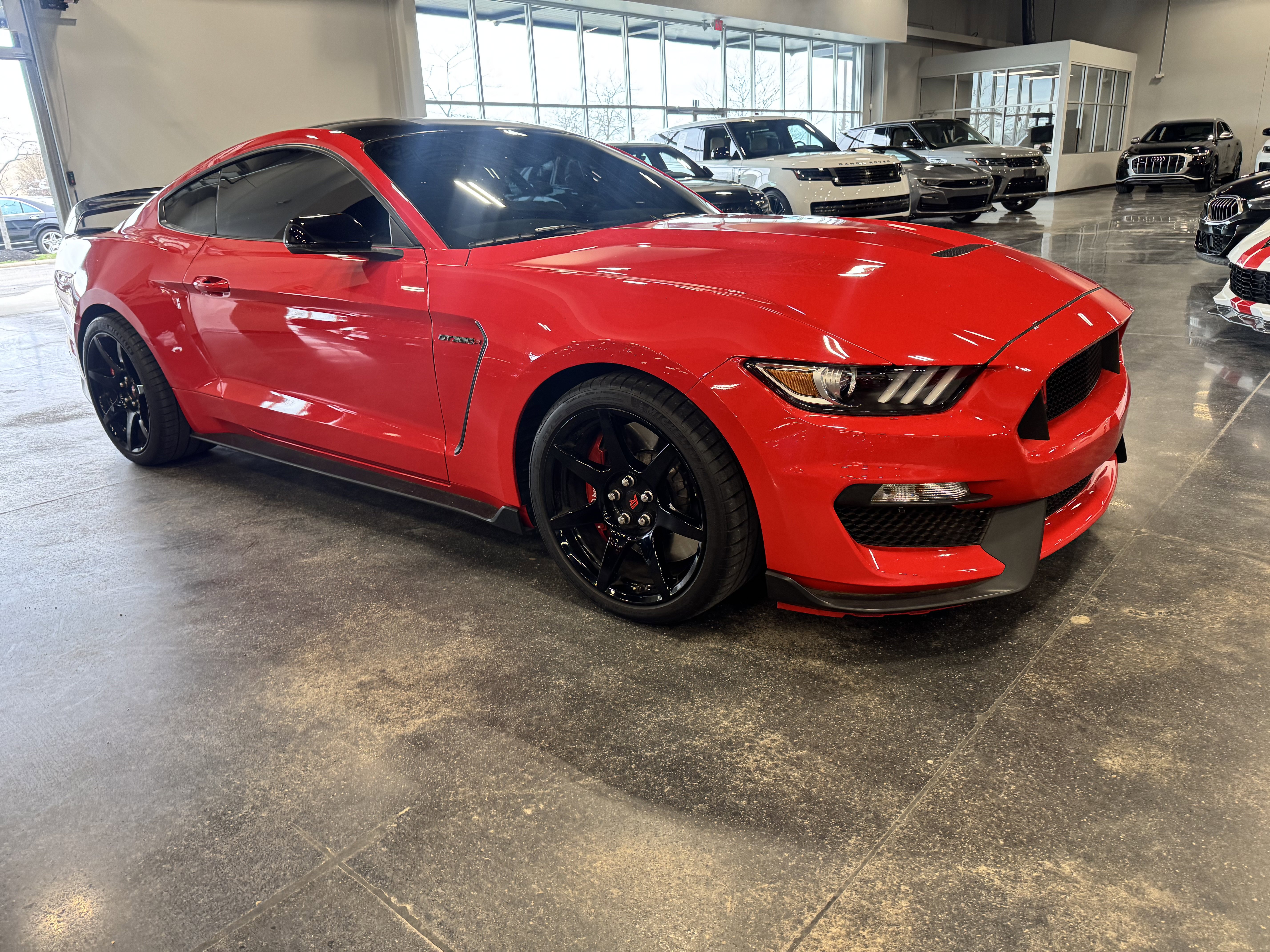Used 2019 Ford Mustang Shelby GT350R w/ GT350R Equipment Group 920A image 16