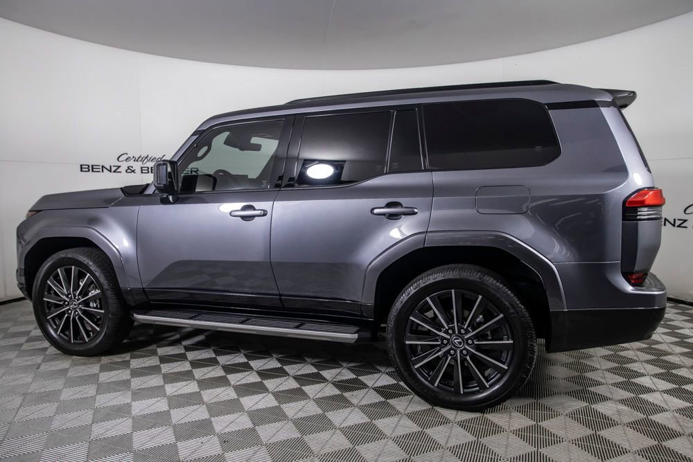 Used 2024 Lexus GX 550 550 Luxury w/ Cold Area Package image 14