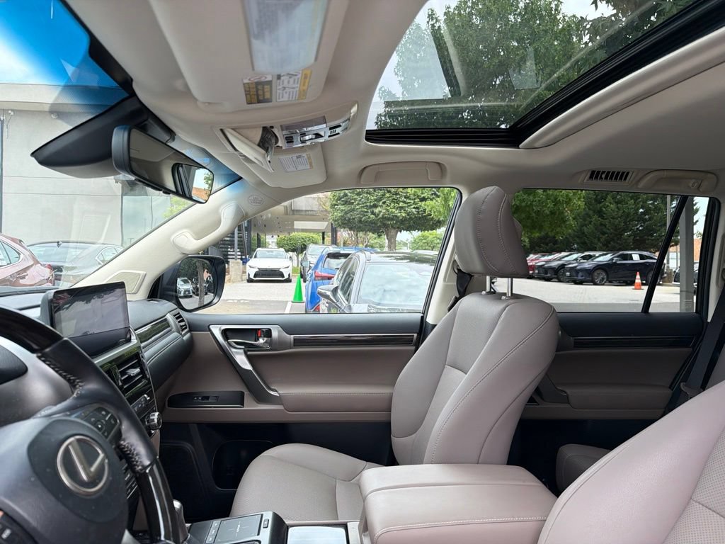 Certified 2023 Lexus GX 460 Premium w/ Premium Package AWD/4WD image 14
