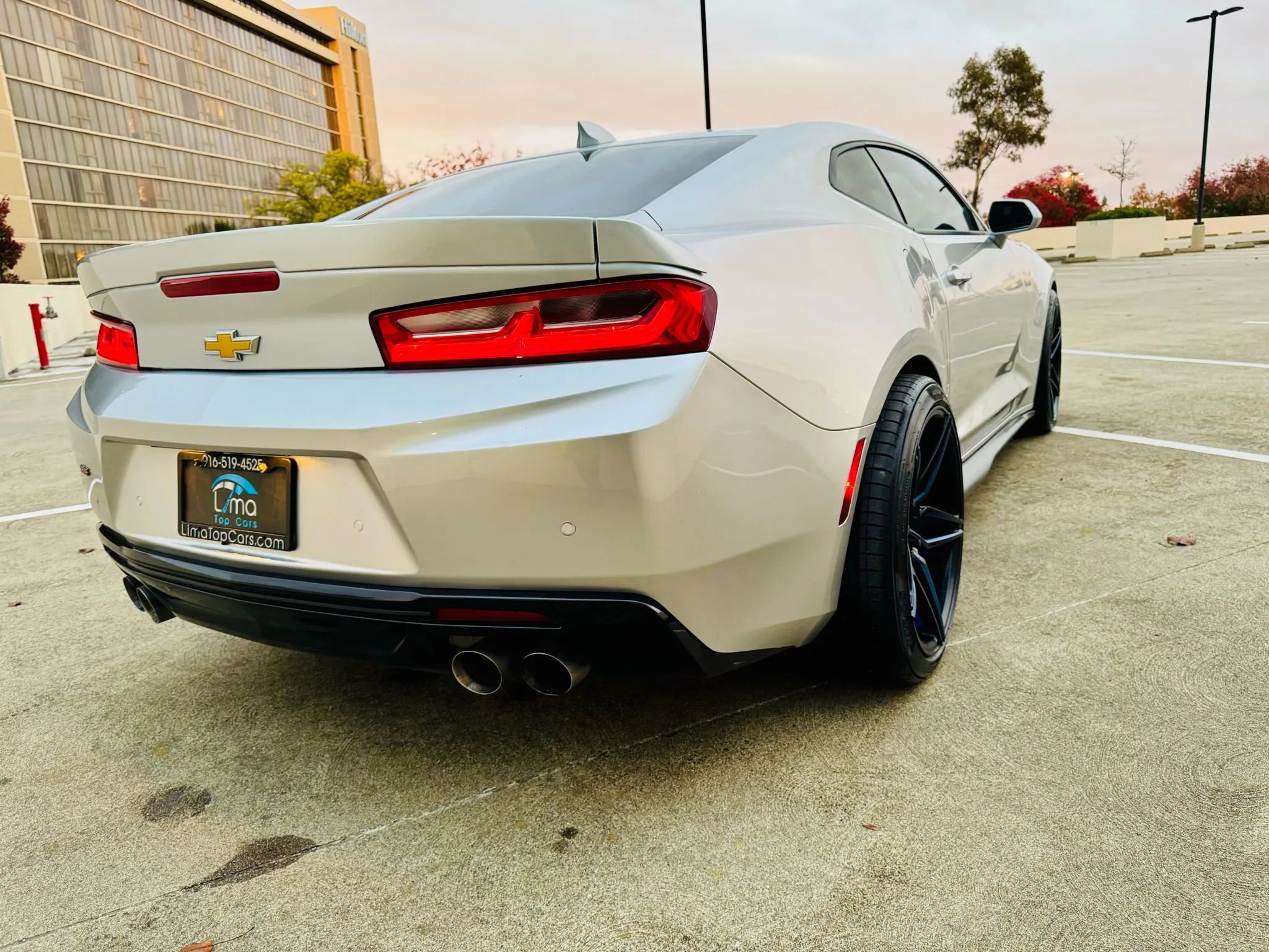 Used 2017 Chevrolet Camaro SS image 11