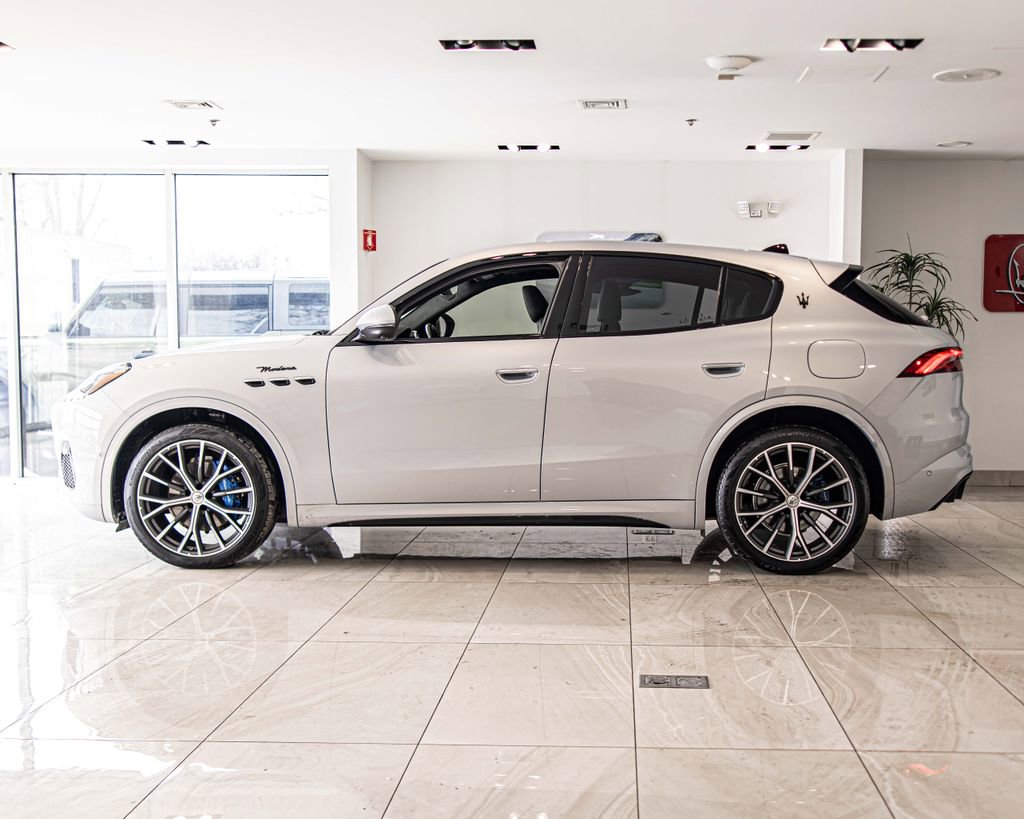 Used 2023 Maserati Grecale Modena image 6