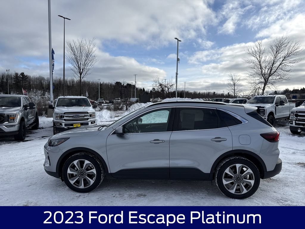 Used 2023 Ford Escape Platinum image 10