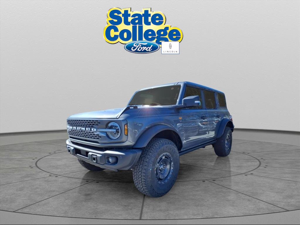 New 2025 Ford Bronco Badlands image 1