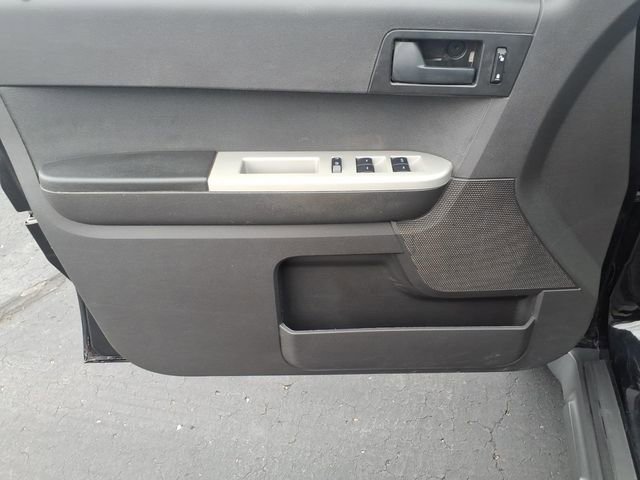 Used 2012 Ford Escape XLT image 11