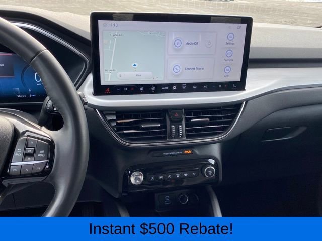 Used 2023 Ford Escape Platinum image 9