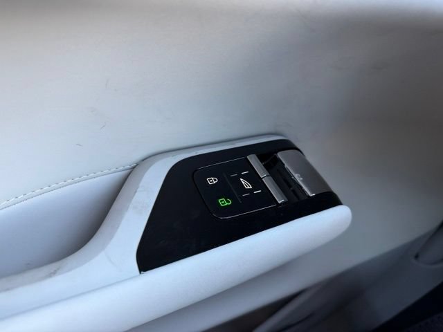 New 2026 Volvo EX90 Plus AWD/4WD image 20