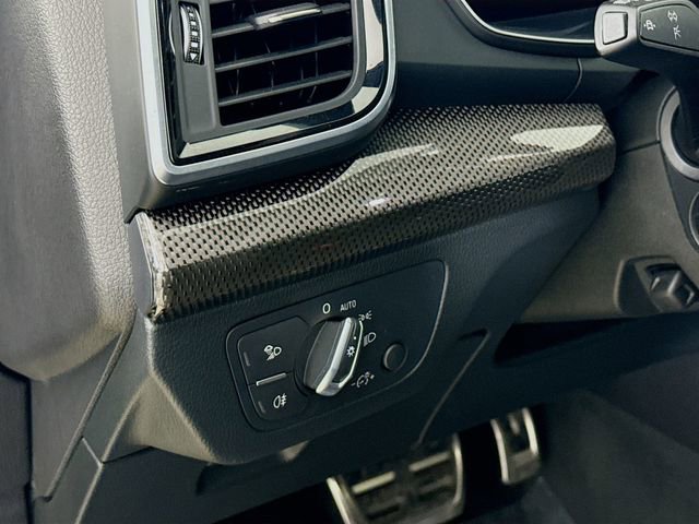 Used 2022 Audi SQ5 Premium Plus w/ Premium Plus Package image 10