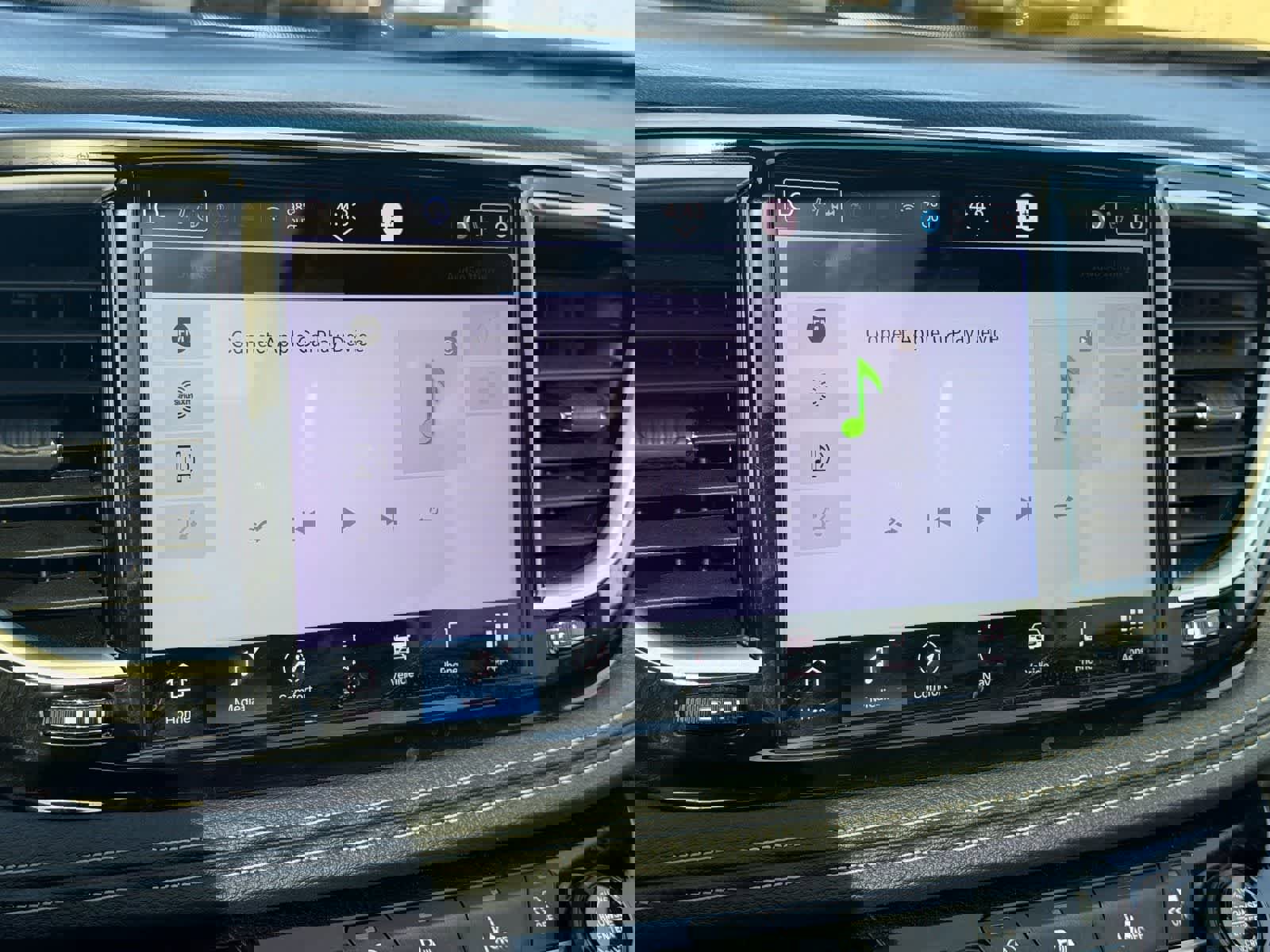 Used 2025 Chrysler Pacifica Limited image 20