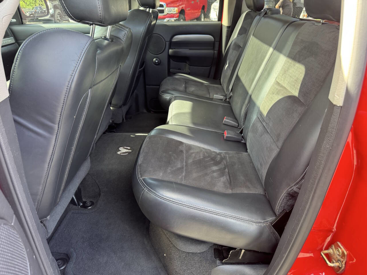 Used 2005 Dodge Ram 1500 Truck 2WD Quad Cab image 15