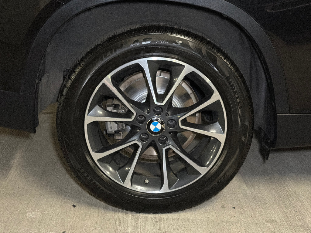 Used 2018 BMW X5 sDrive35i RWD image 10