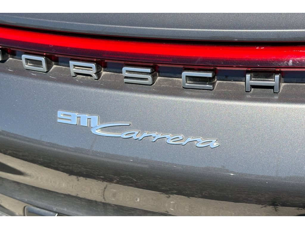 Used 2020 Porsche 911 Carrera RWD image 7