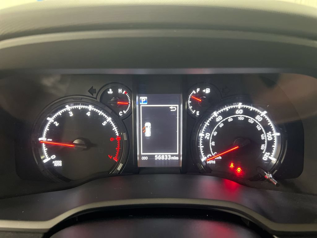 Used 2024 Toyota 4Runner SR5 AWD/4WD image 12