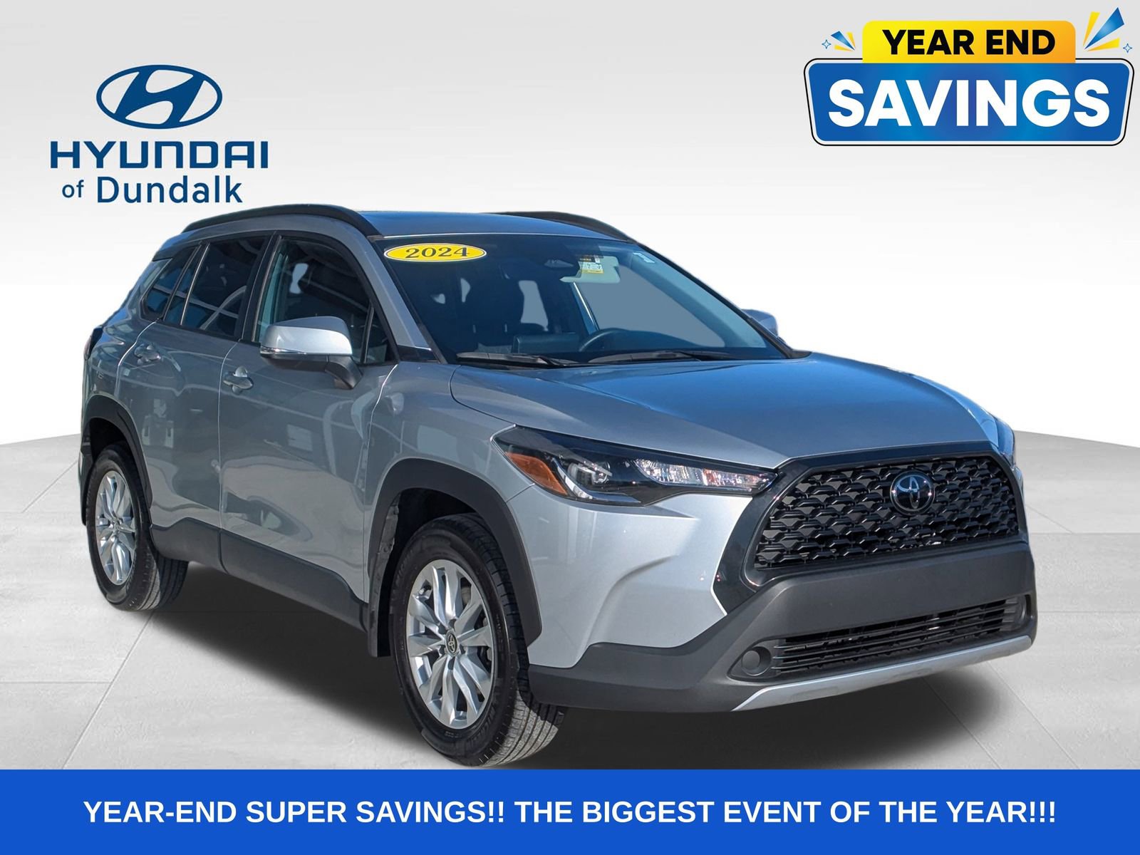 Used 2024 Toyota Corolla Cross LE image 3