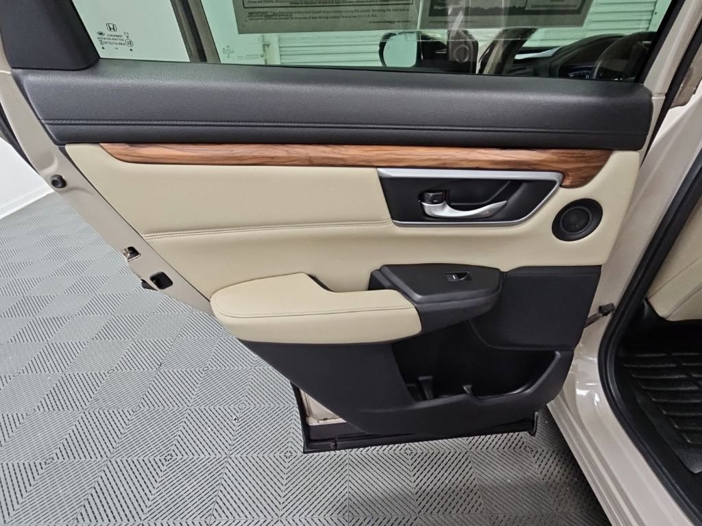 Used 2017 Honda CR-V EX-L image 30
