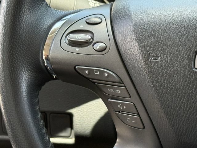 Used 2023 Nissan Murano SV AWD/4WD image 14
