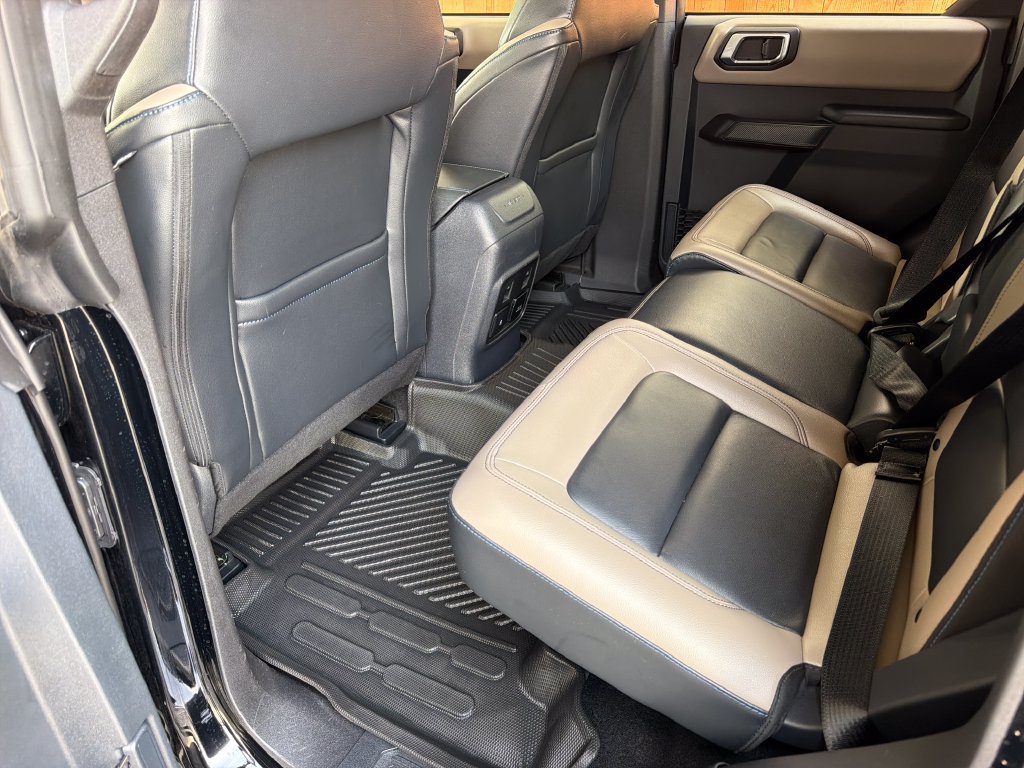 Used 2024 Ford Bronco Wildtrak AWD/4WD image 30