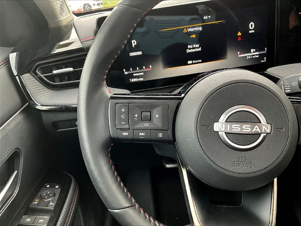 Used 2026 Nissan Kicks SR w/ SR Premium Package AWD/4WD image 16