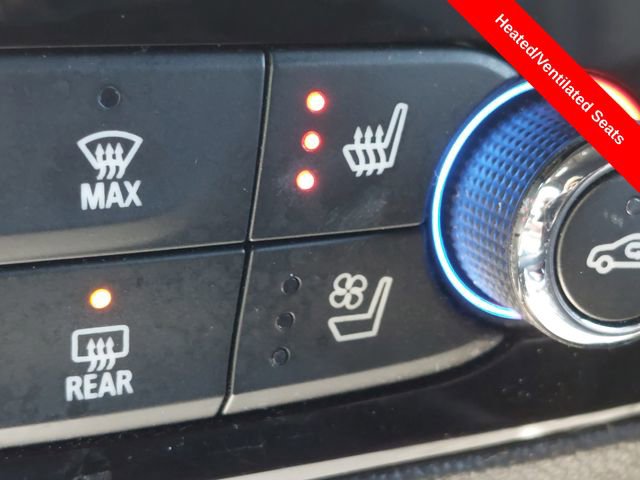 Used 2024 Buick Enclave Premium FWD image 14