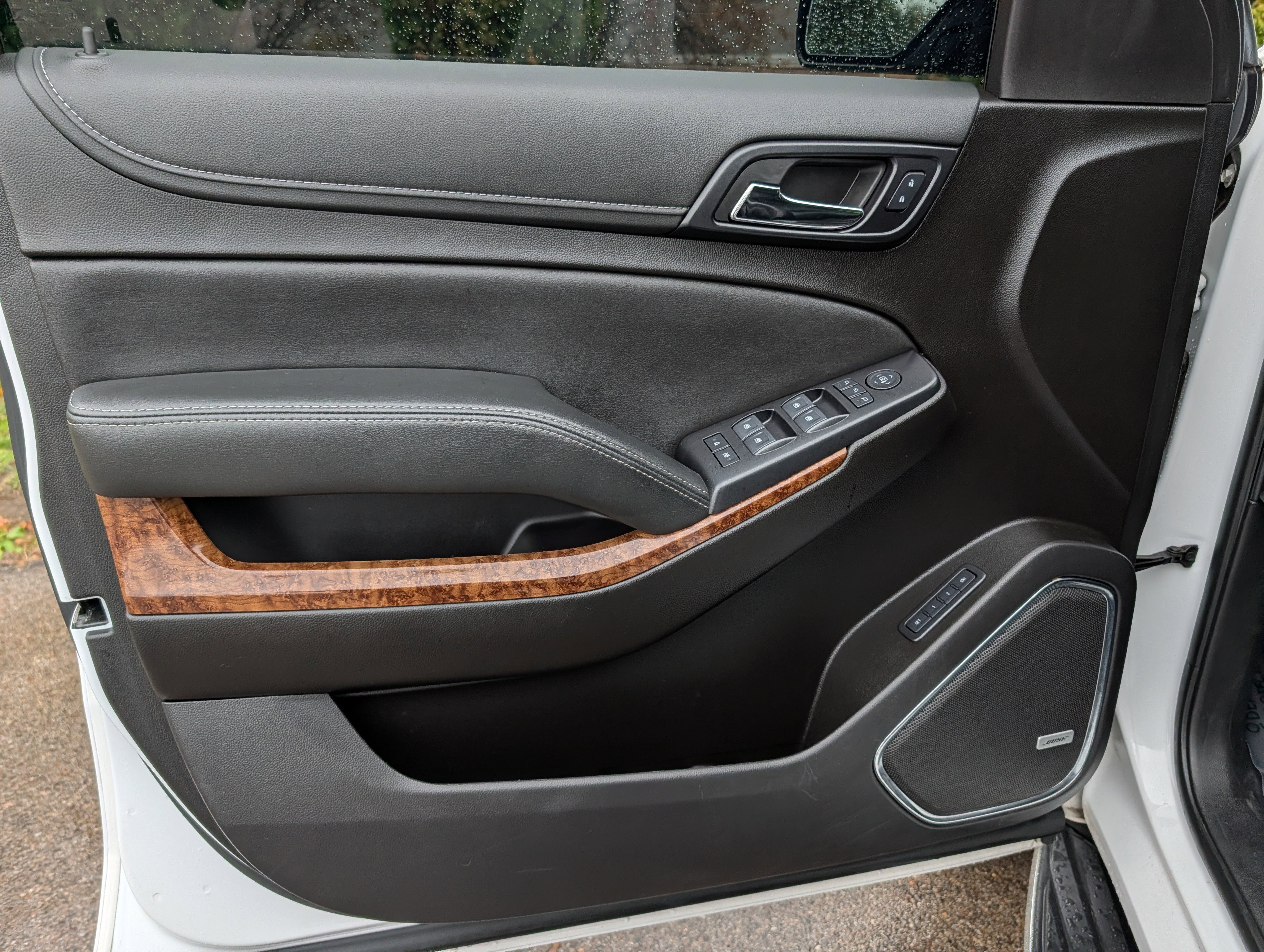 Used 2020 Chevrolet Tahoe Premier image 36