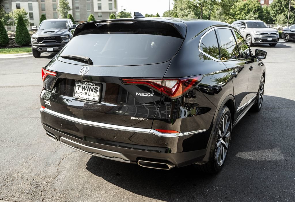 Used 2025 Acura MDX SH-AWD w/ Technology Package image 35