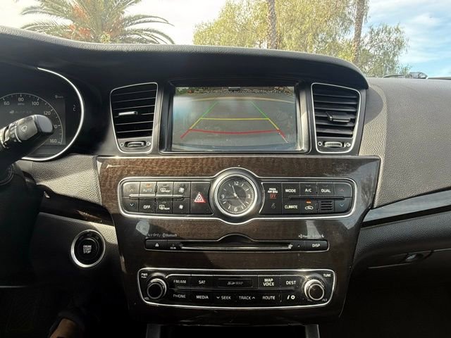 Used 2014 Kia Cadenza Premium w/ Technology Package image 24