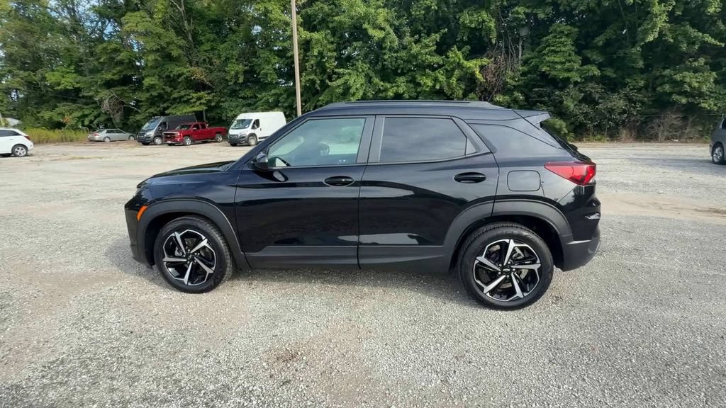Used 2022 Chevrolet TrailBlazer RS FWD image 5