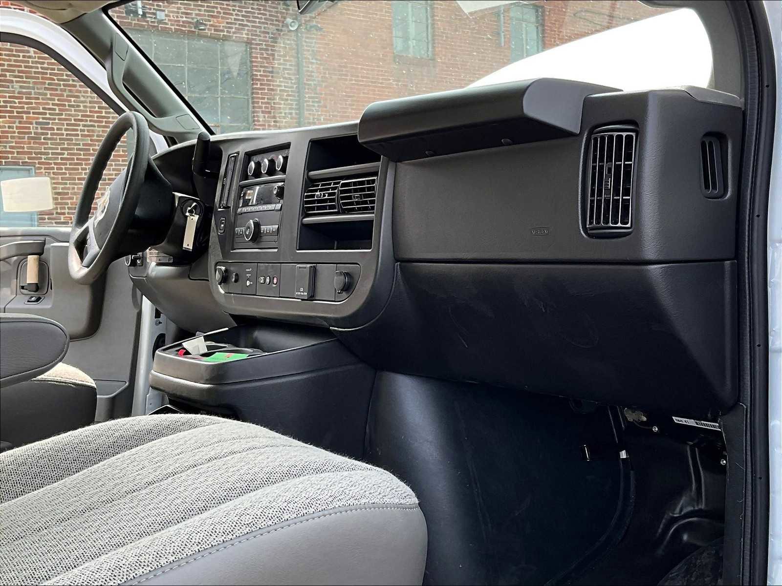 New 2025 Chevrolet Express 3500 w/ Power Convenience Package image 10