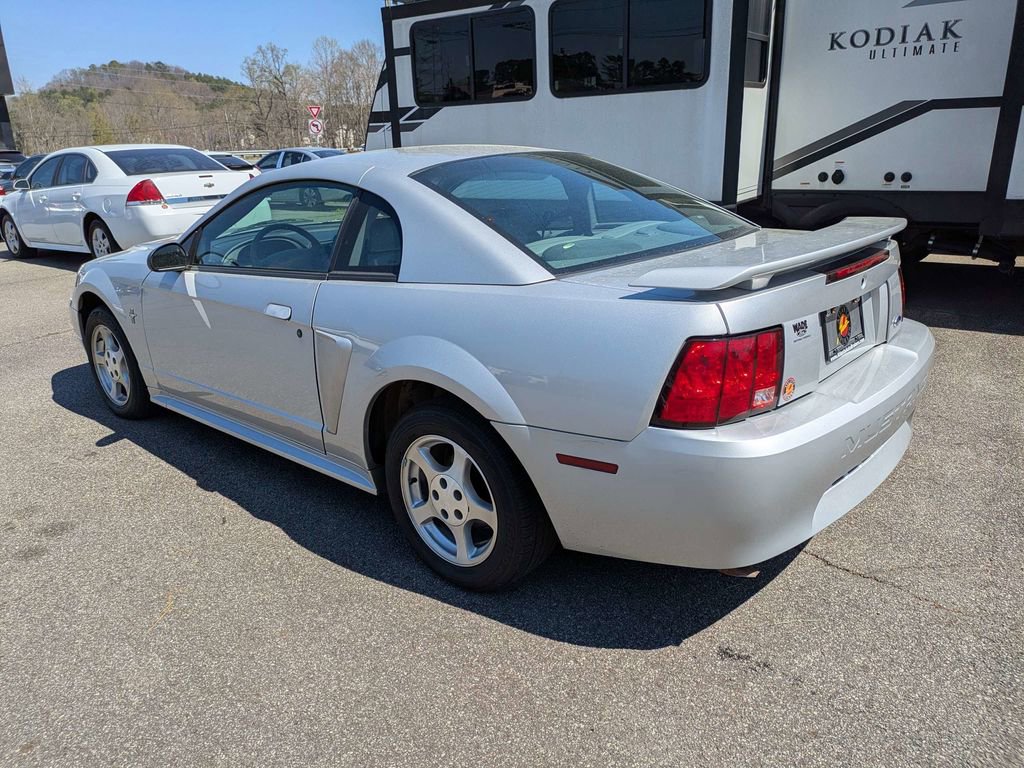 Used 2003 Ford Mustang Coupe image 7
