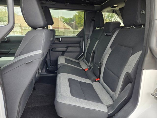 Used 2025 Ford Bronco Big Bend image 25